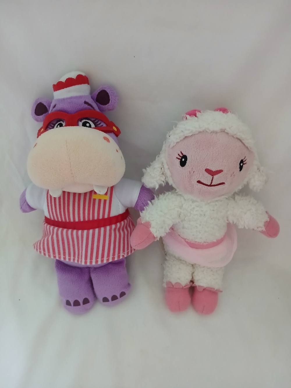 Disney Doc McStuffins Plush Bundle Hallie, Lambie  7”